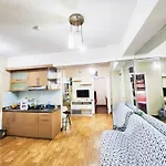 Green Pramuka 4 Badroom To Family Room